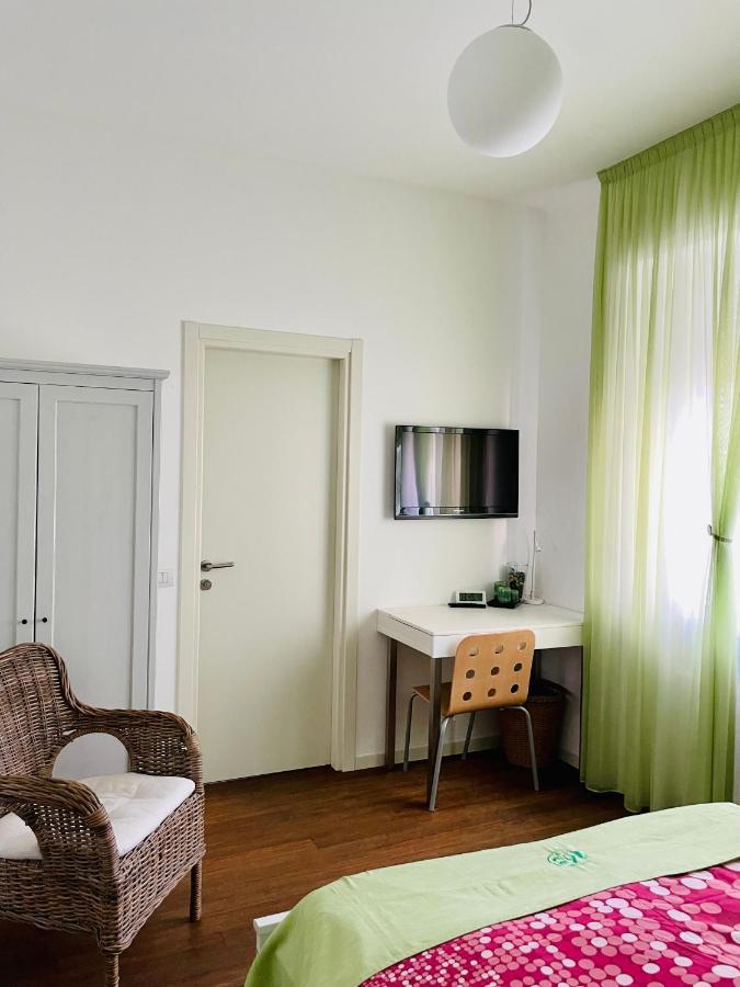 Hotel Via Padova 165 Milán Exterior foto